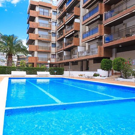 Uhc Casalmar Apartments Салоу Екстериор снимка